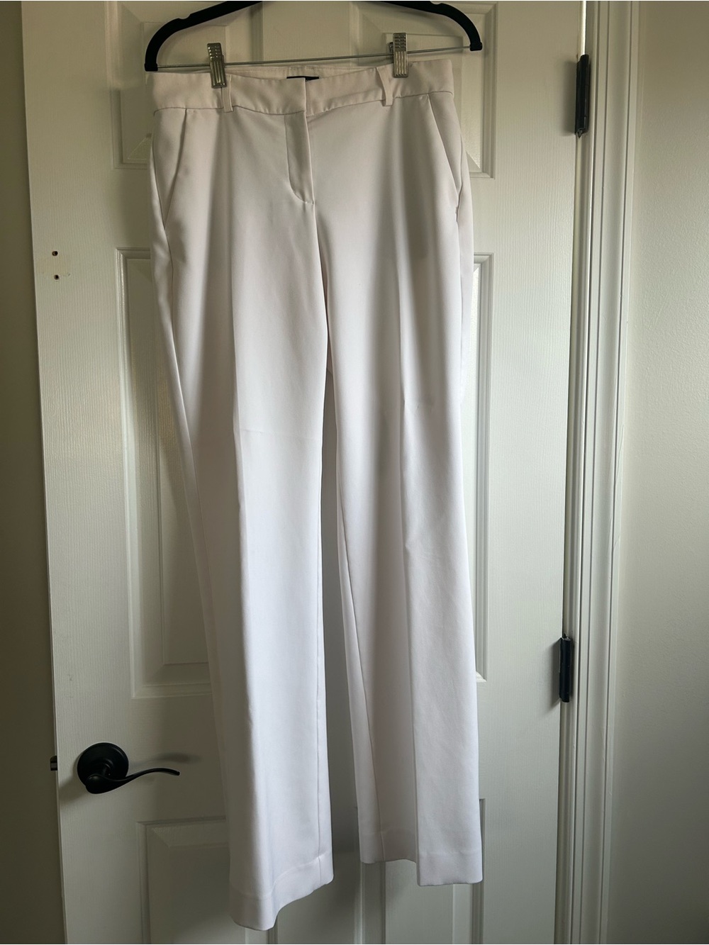 8R Express Women’s Straight-Leg Dress Pants in White